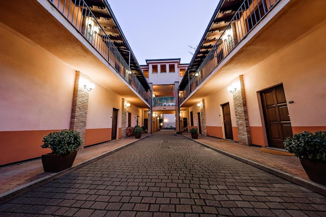 Excel Hotel Naviglio - Ca'Bianca - Milan — Foto 1